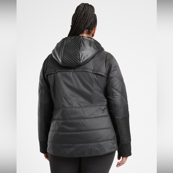 Athleta Rock Ridge Primaloft Jacket // Black #350851 - Picture 4 of 15